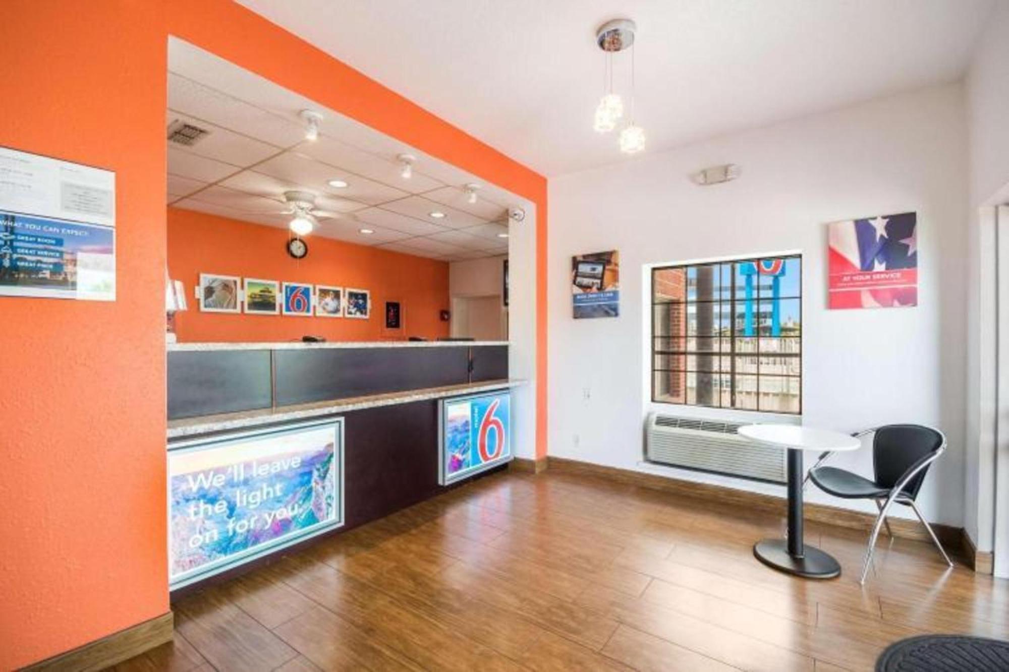 Studio 6 Houston Tx Brookhollow Zewnętrze zdjęcie